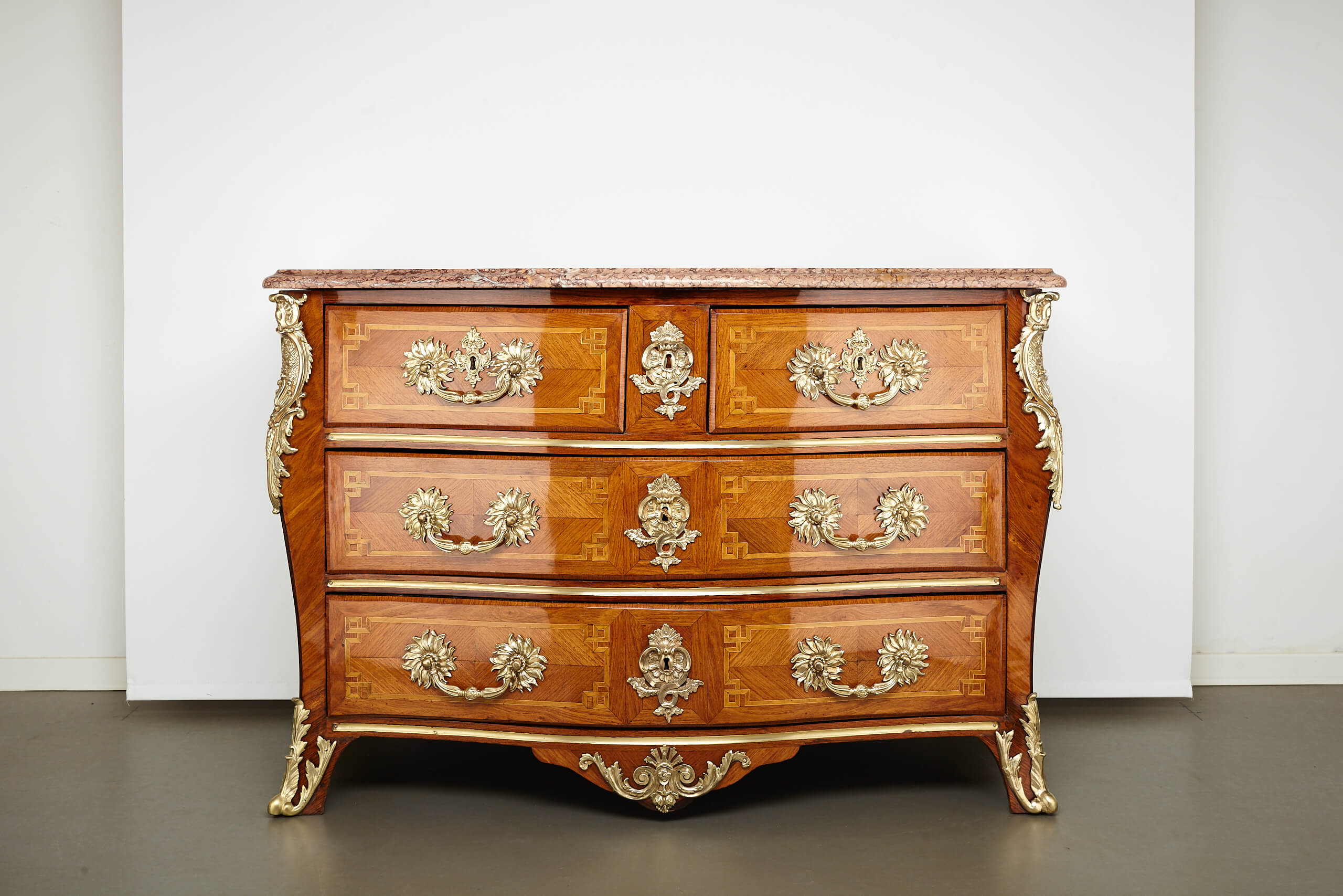 Commode régence atelier Mickael Amant.jpg